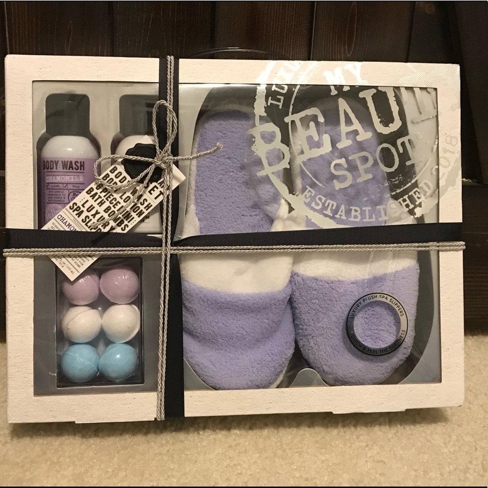 Small cute beauty set